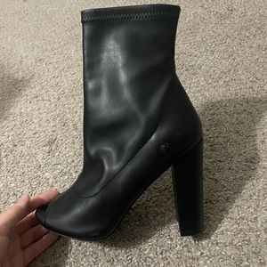 Fashion nova open toe booties